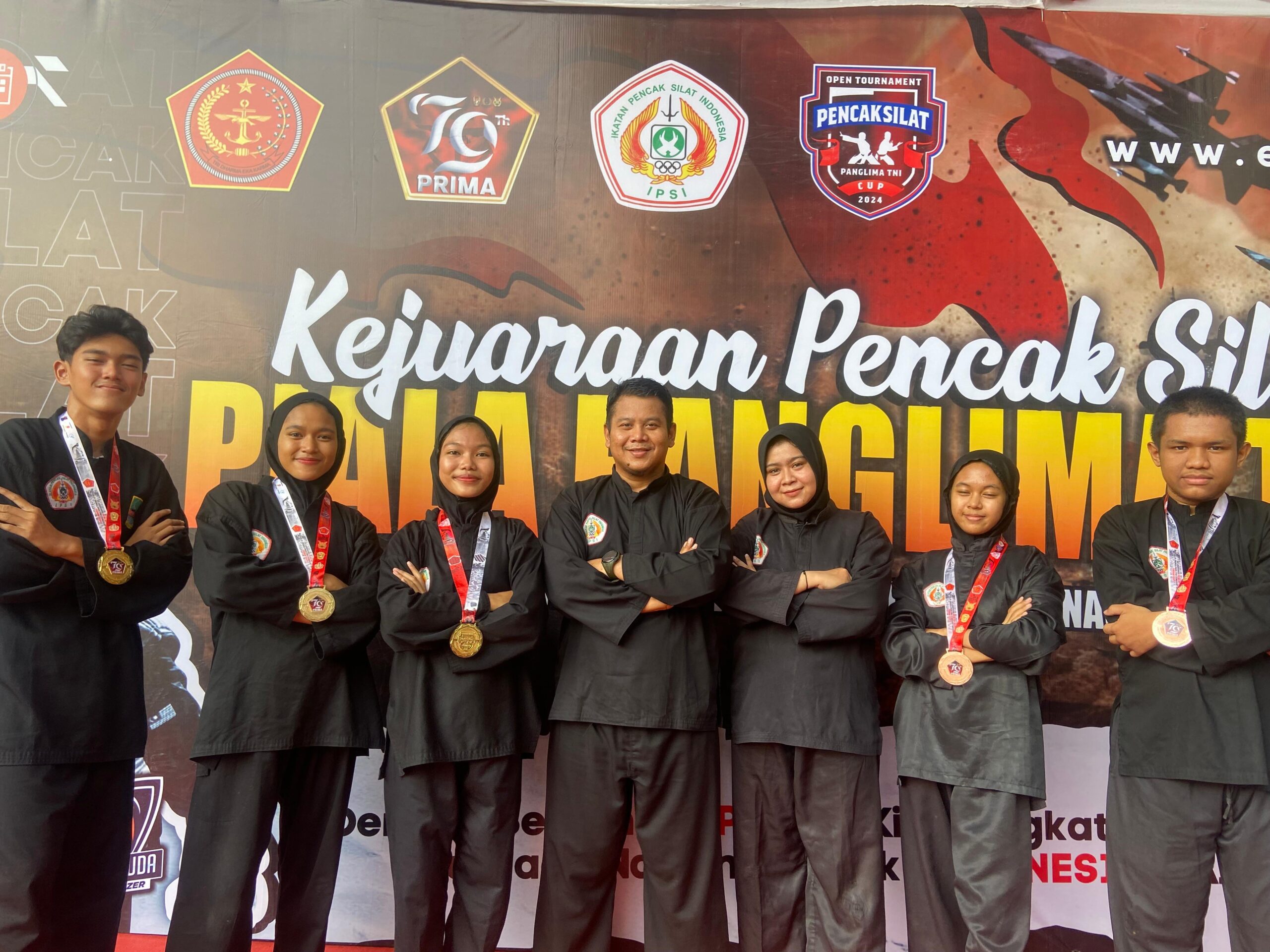 SMAN 3 BABELAN MERAIH KEJUARAAN PANCAK SILAT PIALA PANGLIMA TNI TINGKAT NASIONAL 2024